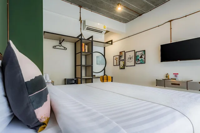 غرفة بسرير مزدوج، The Wood Hotel 1/3