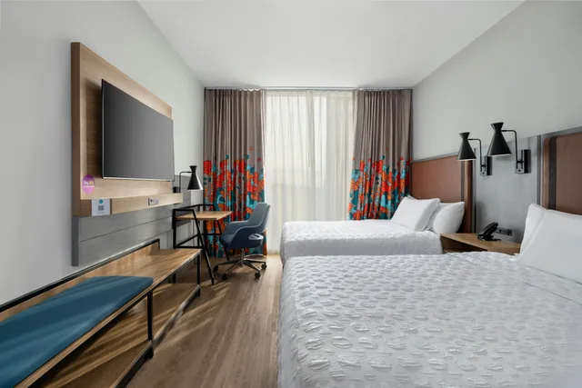 غرفة بسريرين كوين، Tru by Hilton Brooklyn NY 1/4