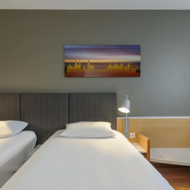 غرفة بسريرين منفصلين، Ibis Wuerzburg City 9/10