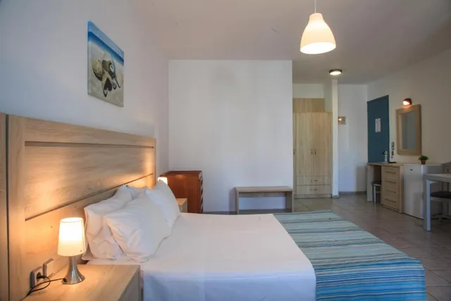 غرفة قياسية مفردة بسرير مزدوج، Marilisa Hotel 1/1