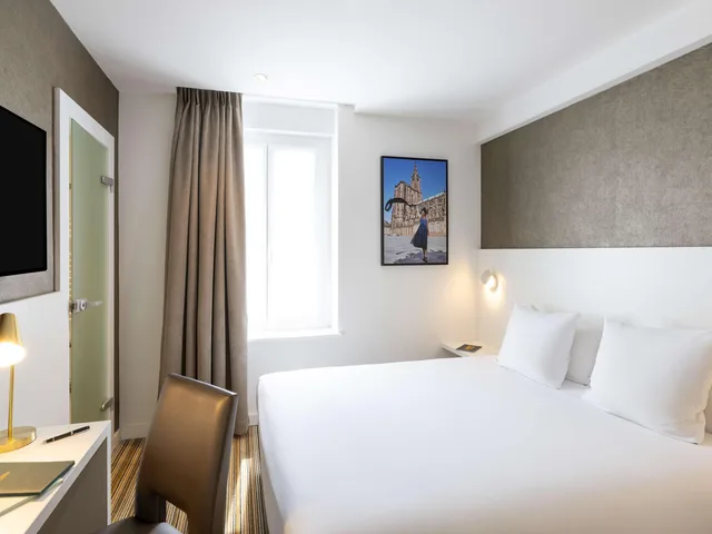 غرفة قياسية بسرير مزدوج، Hotel Mercure Strasbourg Centre Petite France 1/6