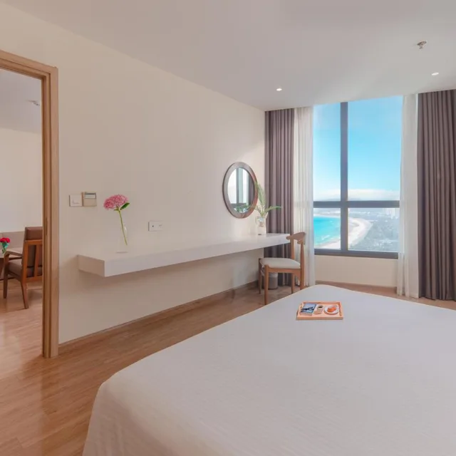 جناح بسرير كينج بإطلالة على البحر، Starcity Bayfront Nha Trang Hotel 5/5
