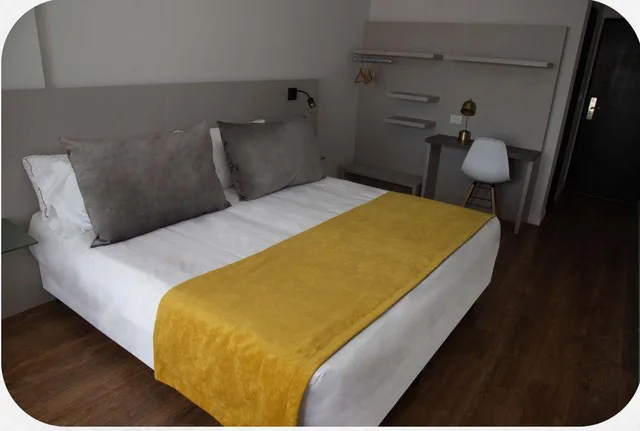 Standard, Convertible Double Bed، Mercure Rosario 1/2