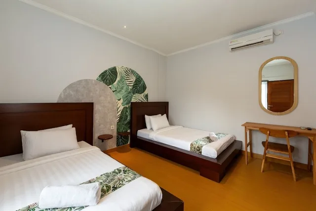 غرفة سوبيريور بسريرين منفصلين، Airy Renon Tukad Badung Sepuluh 27 Bali 2/3