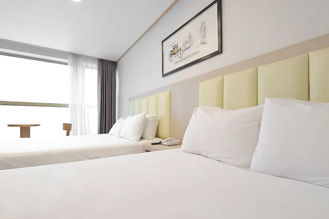 غرفة عائلية بسريرين مزدوجين، Shin Shin Hotel Jeju City 6/7