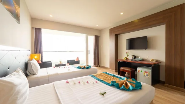 غرفة غراند ديلوكس بسرير مزدوج أو سريرين منفصلين بإطلالة على البحر، Sandunes Beach Resort Spa 1/1