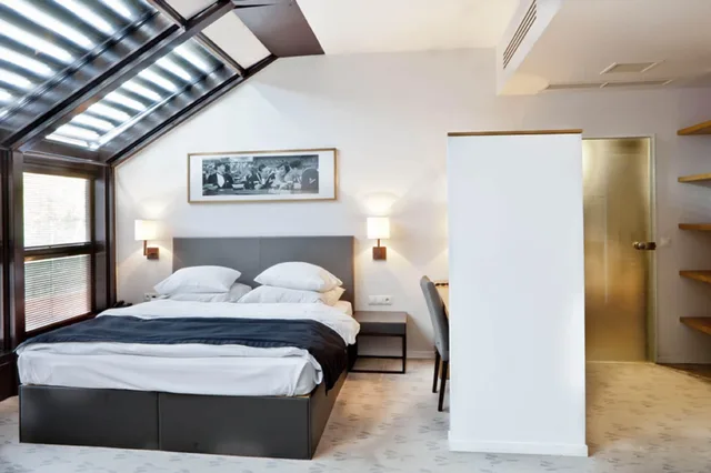 جناح بريميوم، The Granary La Suite Hotel Executive Room Only 2/7