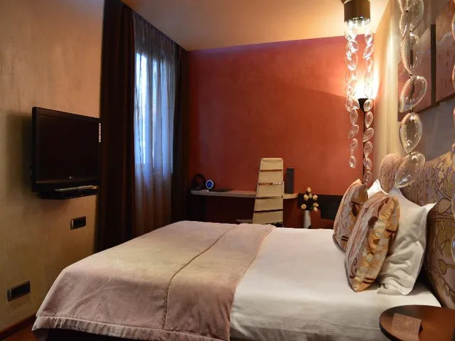 غرفة كلاسيكية مفردة، Les Fleurs Hotel 4/4