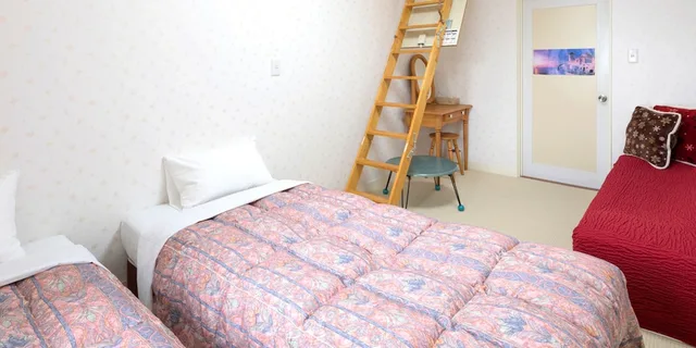 Maisonette, Twin Beds, 2 Futon Beds, Sofa، Mediterranean Sea Pension Knossos 2/2