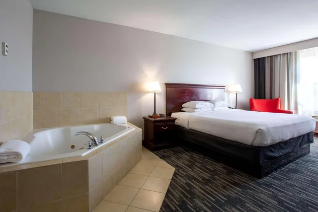 Suite, King Bed, Country Inn And Suites By Radisson Tucson City Center Az 4/7