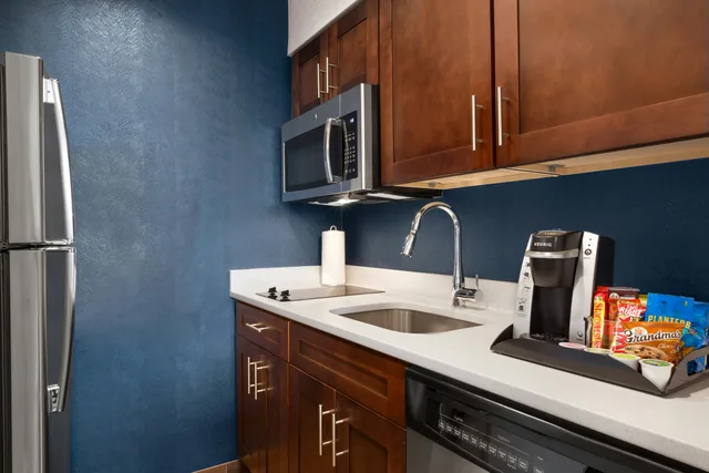 استوديو بريميوم بسرير كينج، Homewood Suites By Hilton Arlington Rosslyn Key Bridge 4/6