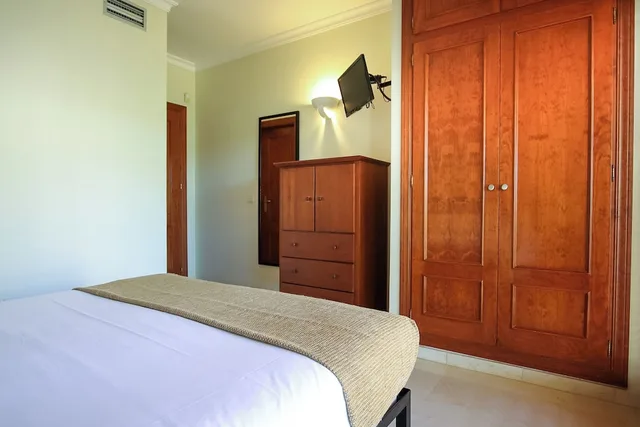1 Bedroom, Deluxe, Suite, Queen Bed, Wyndham Grand Costa del Sol 1/8