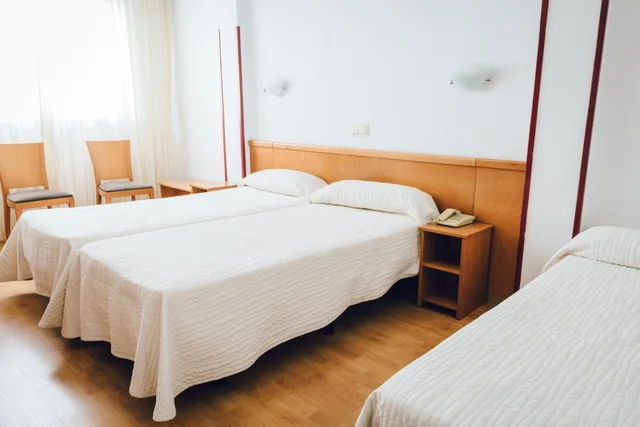 غرفة اقتصادية ثلاثية، Hotel Teremar 6/10