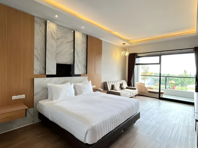 Premier, Suite, Grand Harvest Resort and Villas 1/1
