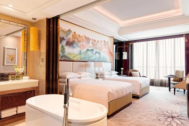 غرفة ديلوكس بسرير كينج بإطلالة على المدينة، Marriott Yiwu Hotel 4/6