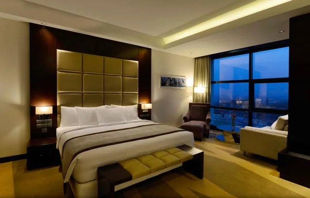 Business Class Room (Ig)، Radisson Blu Chattogram Bay View 2/6