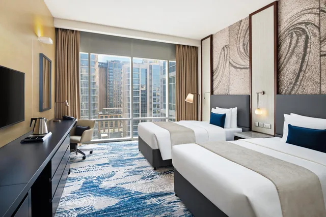 غرفة تنفيذية بسرير فردي، Novotel Dubai Gold District 2/10