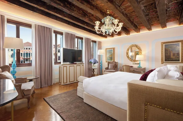 جناح بريميوم جونيور غراند بسرير مزدوج بإطلالة على القناة، PALAZZO GIOVANELLI - GRAN CANAL 3/7