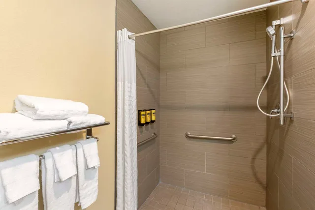 غرفة بسريرين كوين لذوي الإعاقة، Best Western Plus Surprise-Phoenix NW 5/5