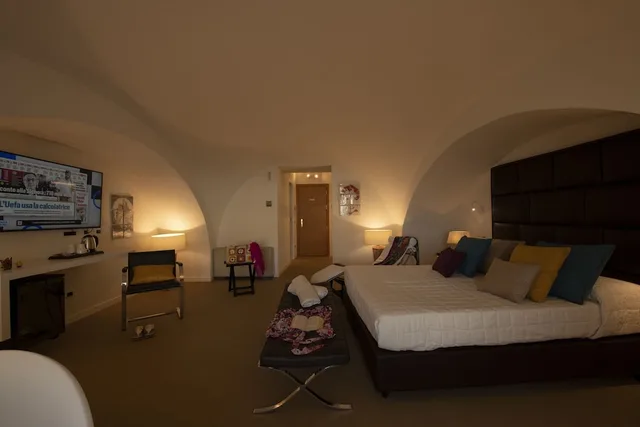 غرفة ديلوكس بسريرين منفصلين بإطلالة على المدينة بحوض استحمام، Palazzo Ferraioli 4/10