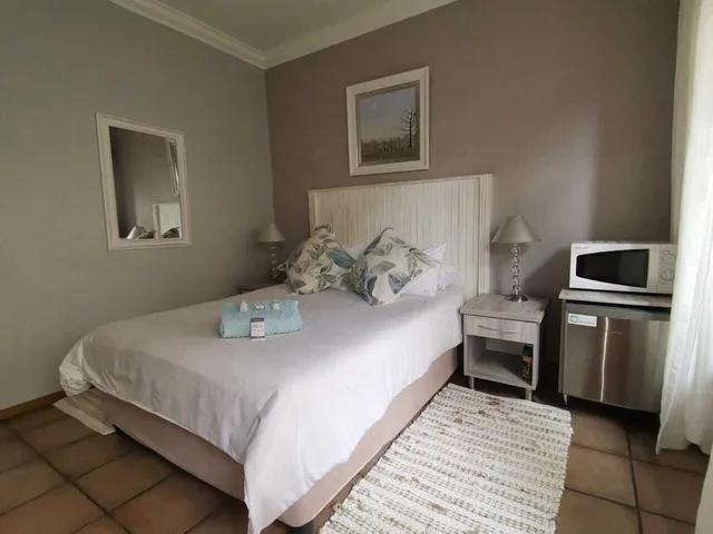 غرفة مفردة بسرير مزدوج، Rene's Guesthouse 1/3