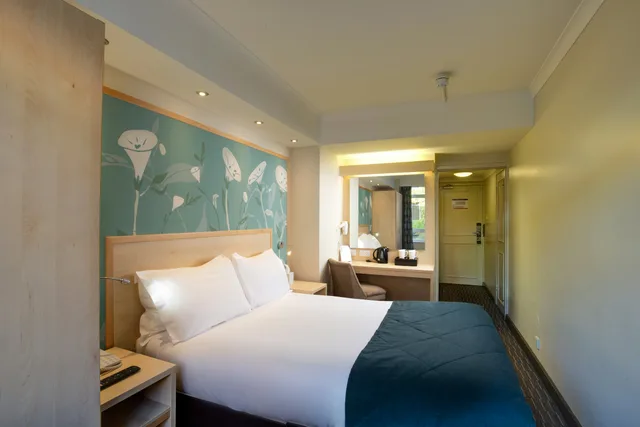 غرفة مزدوجة، Bedford Hotel 4/6