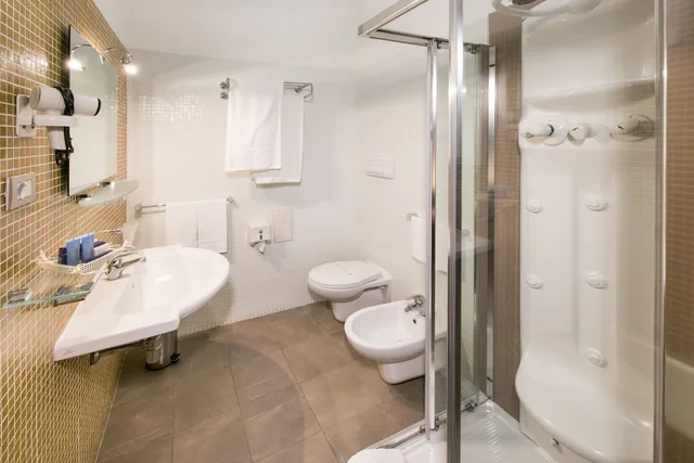 Room, Triple, 3 Beds, Sea Lion Hotel 5/5