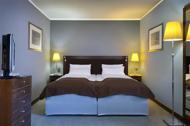 SAVIGNY HOTEL FRANKFURT CITY MESSE، فرانكفورت 10/26