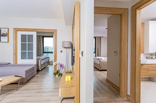 جناح بسرير كوين بغرفتي نوم، Bof Hotels Ceo Suites 6/10