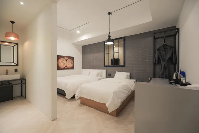 Standard, Hotel Yaja Jeongwang 3/3