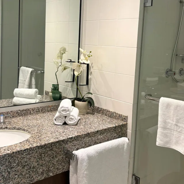 Residence, Studio، Residence on Langley Park 5/7