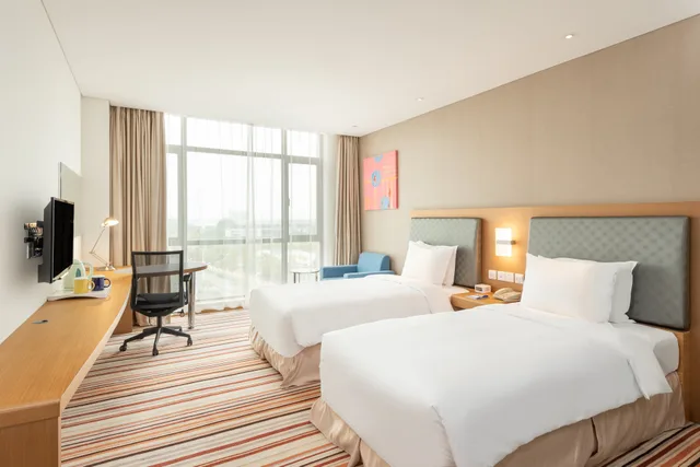غرفة قياسية بسريرين منفصلين، Holiday Inn Express SHANGHAI JIADING INDUSTRY PARK 1/3
