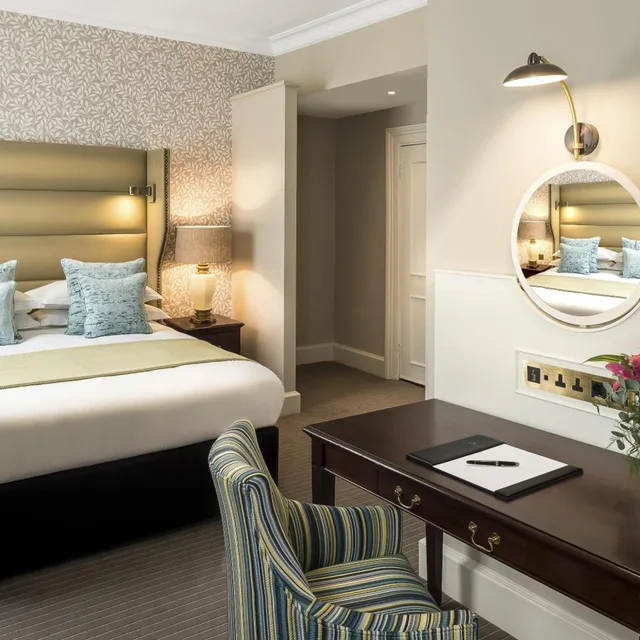 غرفة ديلوكس بسرير كينج، The Baileys Hotel London 9/9