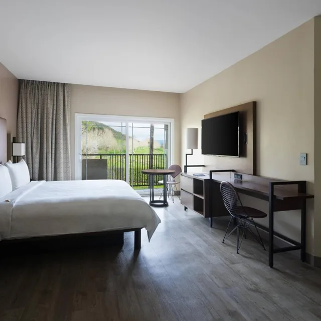 جناح بسرير كينج مع أريكة، Santa Ynez Valley Marriott 2/9