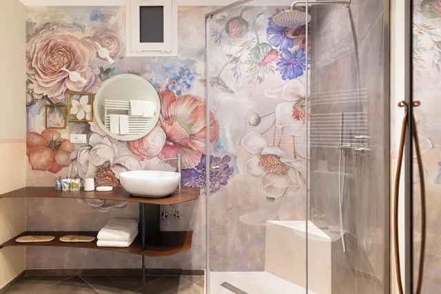 جناح، Hotel Minerva 2/2