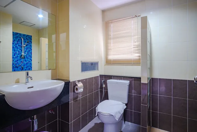 غرفة ثلاثية بسرير كينج وسرير فردي، Aj Residence 8/9