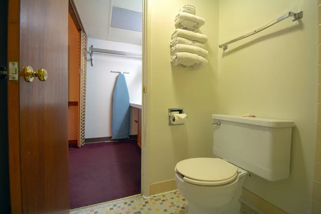 غرفة بسريرين كوين لغير المدخنين، HomeTown Inn By OYO - Liberal, KS 6/9