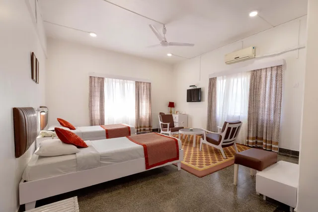 غرفة قياسية مفردة، West End Hotel 2/5