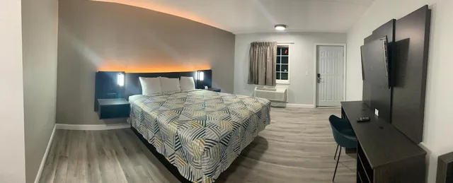 غرفة قياسية بسرير كينج للمدخنين، Motel6 Corbin, KY 5/7