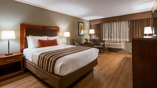 غرفة قياسية بسرير مزدوج، Best Western Plus Ottawa City Centre 2/5