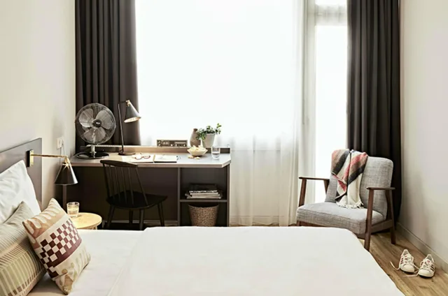 استوديو بسرير كوين بشرفة، Bold Hotel Munchen Zentrum 2/5