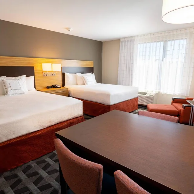 جناح استوديو ركني بسرير كوين لذوي الإعاقة، TownePlace Suites by Marriott Irvine Lake Forest 1/3