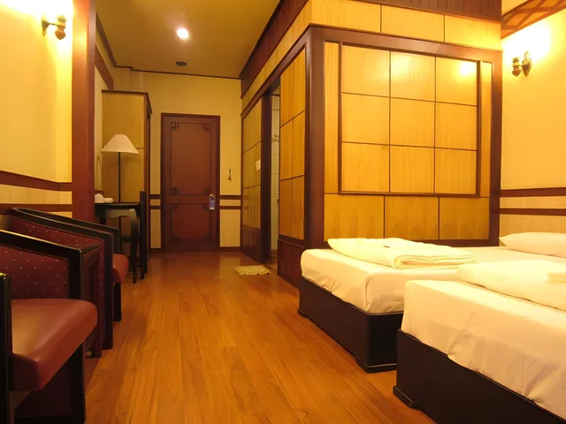 Type A, Deluxe, Twin Beds، Bi Saigon Hotel 2/3
