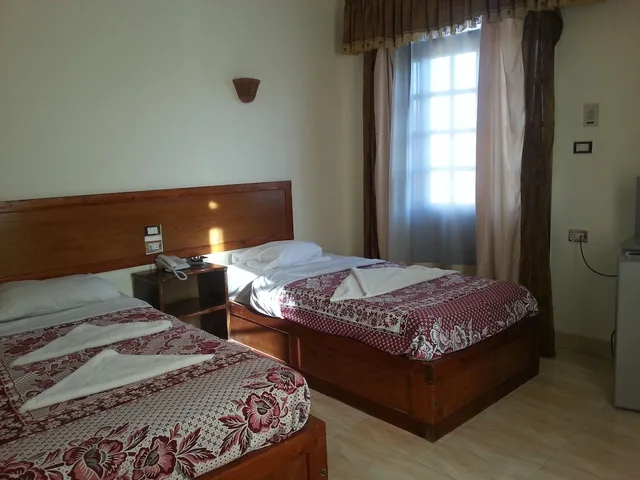 غرفة قياسية بإطلالة على النهر بغرفة نوم واحدة مفردة بسرير فردي للمدخنين، El Mesala Hotel 1/10