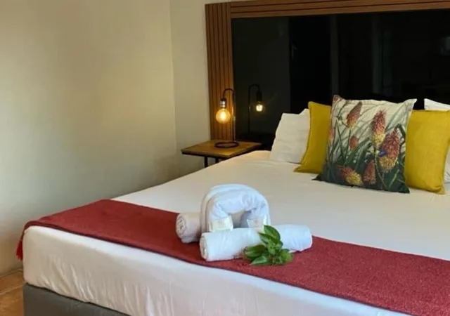 غرفة قياسية بسرير مزدوج بإطلالة على الحديقة، Bothabelo Bed and Breakfast 4/5