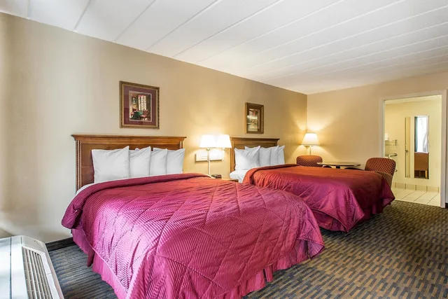غرفة بسريرين كوين، Quality Inn & Suites Easley - Greenville 4/10
