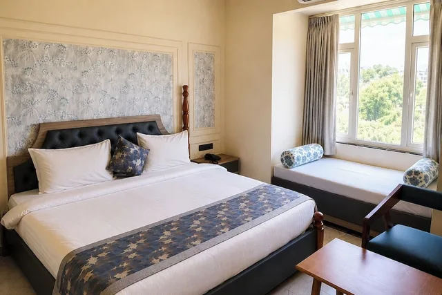 غرفة فاخرة بسرير كينج، THE COUNTRY SIDE RESORT 3/10