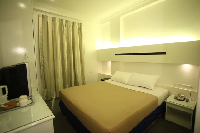 غرفة قياسية بسريرين منفصلين، Fair Park Hotel 2/7