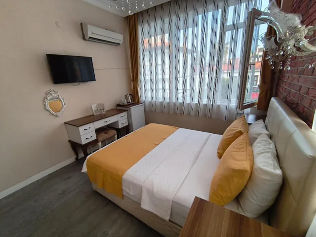 غرفة قياسية بسرير مزدوج، Ozmen Otel 4/10