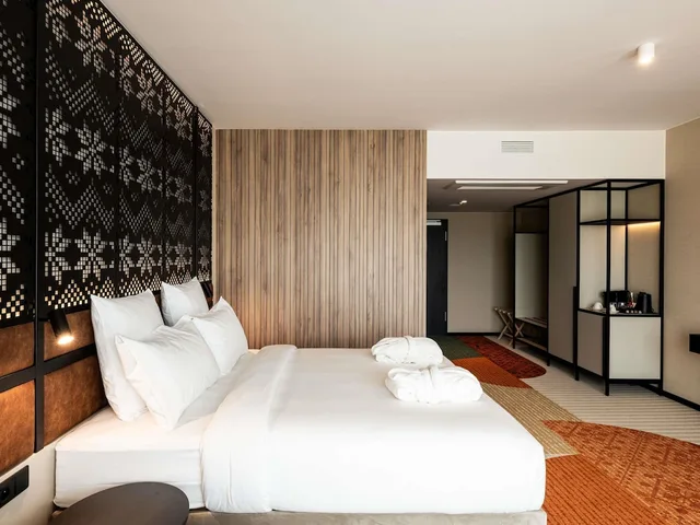 غرفة بريفيليج بسرير مزدوج بإطلالة على الجبل بشرفة، Mercure Szczyrk Resort 1/5